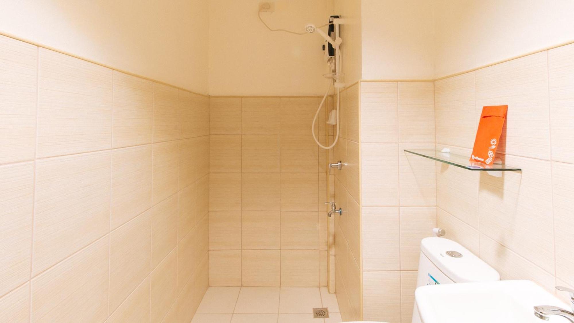 Reddoorz Plus At Alpina Heights Paranaque Paranaque City Exteriör bild