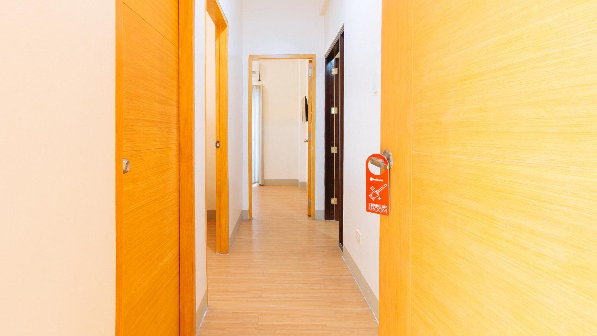 Reddoorz Plus At Alpina Heights Paranaque Paranaque City Exteriör bild