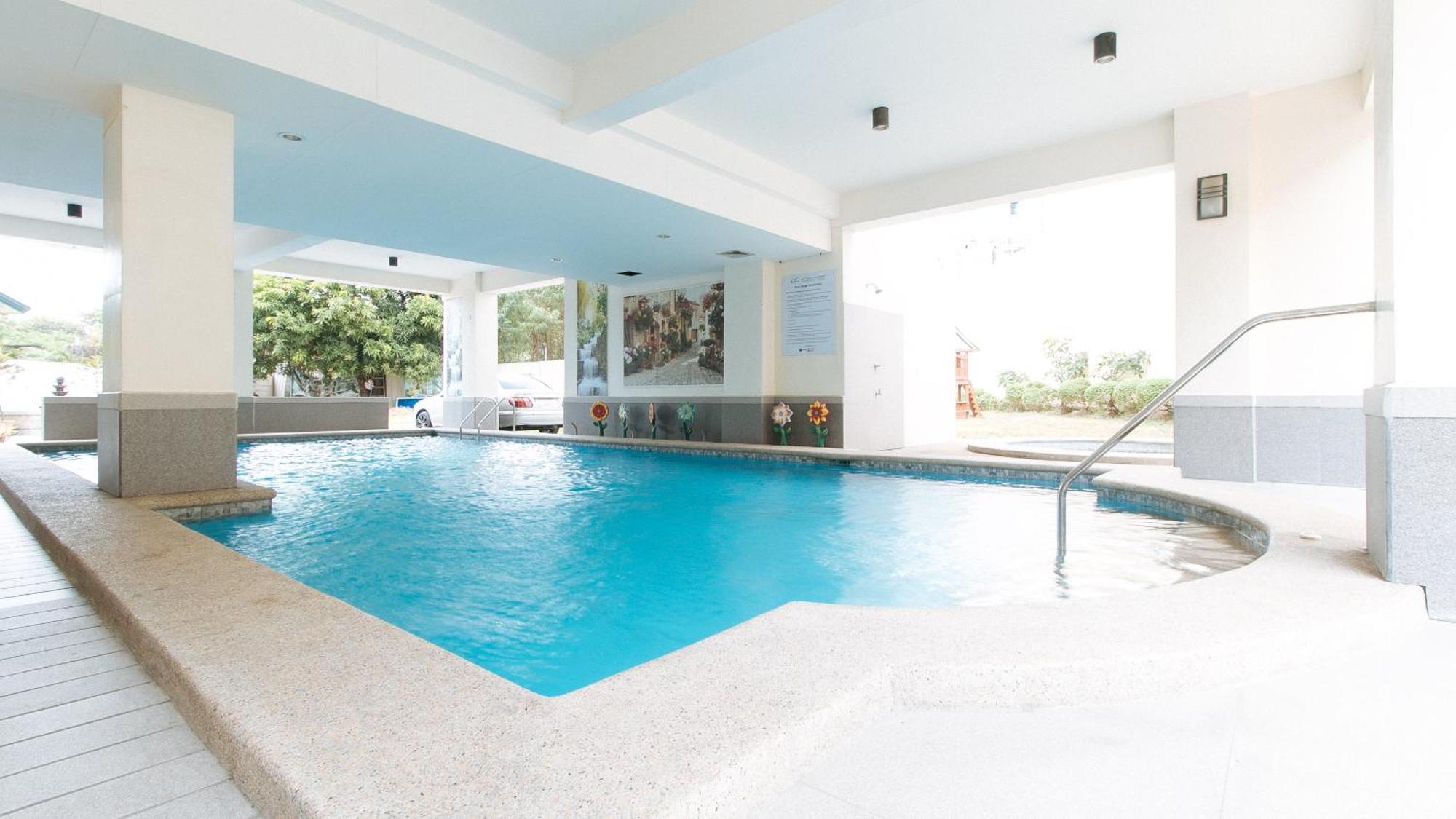 Reddoorz Plus At Alpina Heights Paranaque Paranaque City Exteriör bild