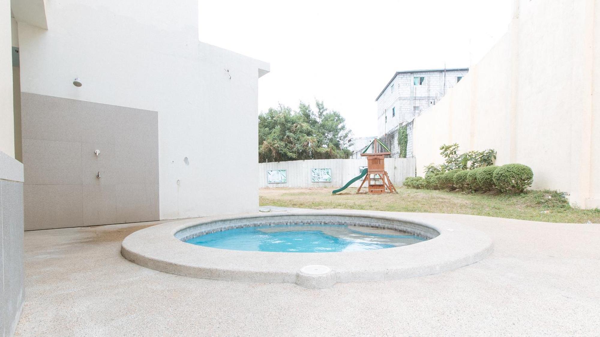 Reddoorz Plus At Alpina Heights Paranaque Paranaque City Exteriör bild